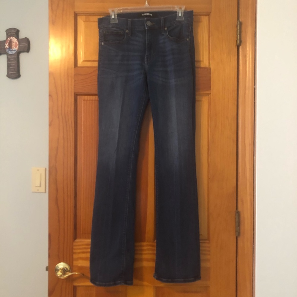 Express Mid-rise Barely Boot Jeans
